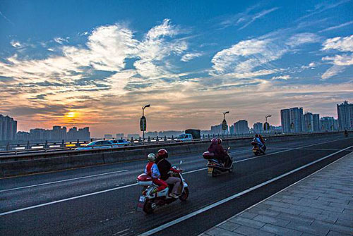 中国环卫服务业发展现状： 市场化程度仅20% 