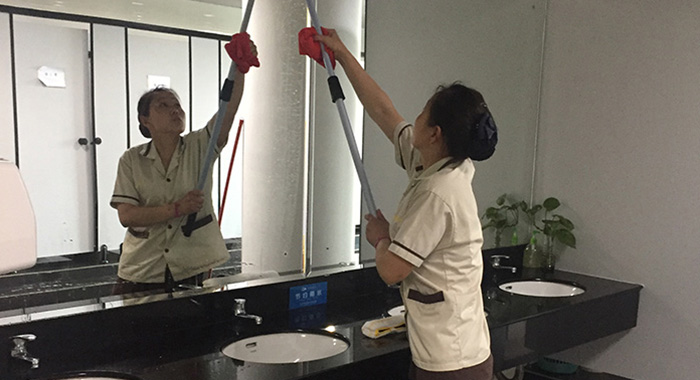 笔架山公园、皇岗公园、荔枝公园公厕保洁项目